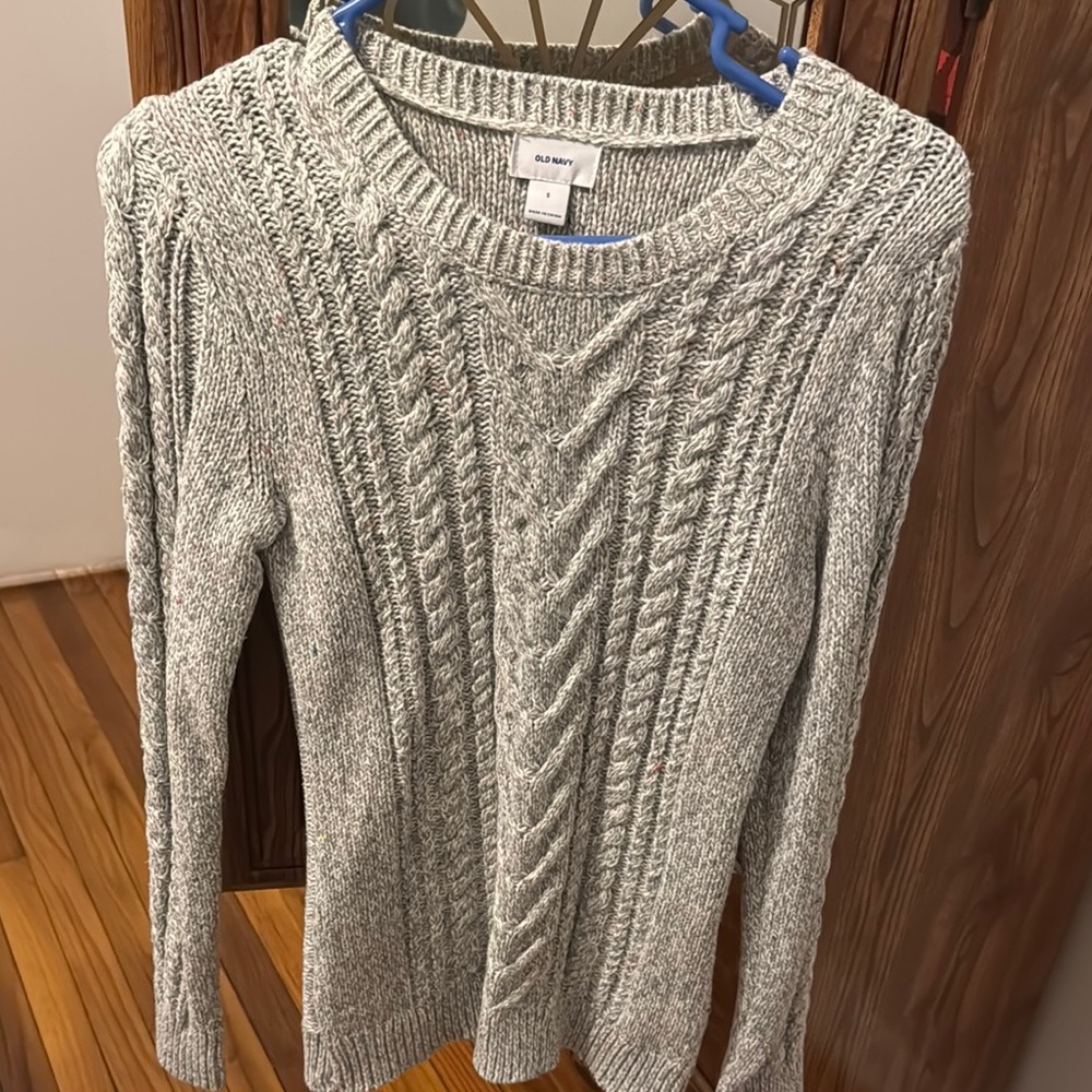 Old Navy Women’s Sweater